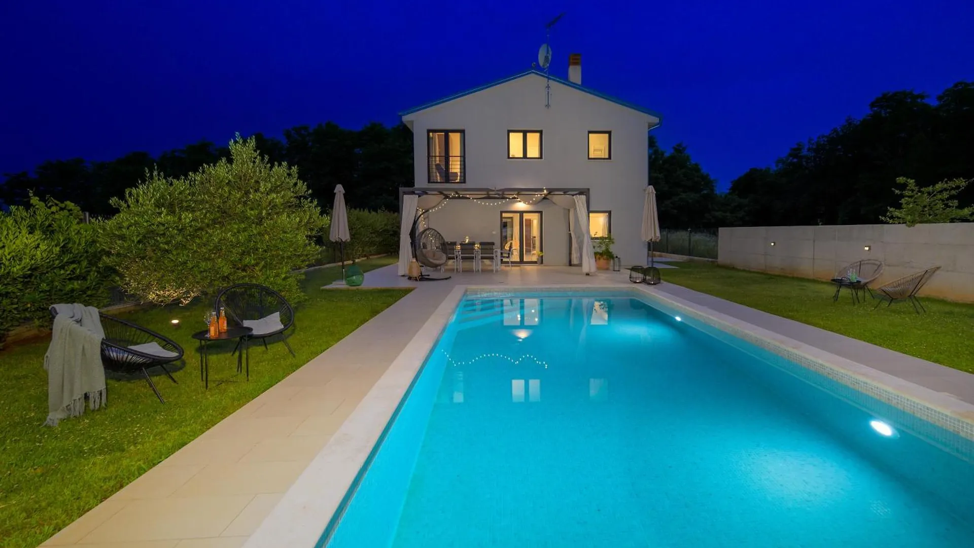 Villa Sain By Istrialux Marcana