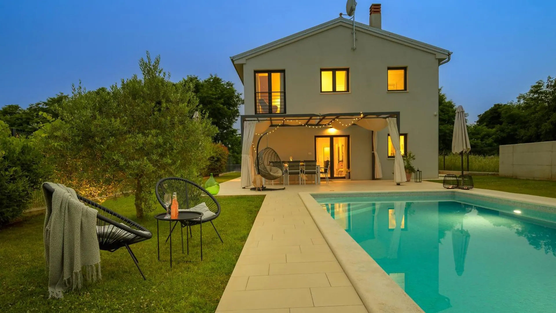 Villa Sain By Istrialux Marcana